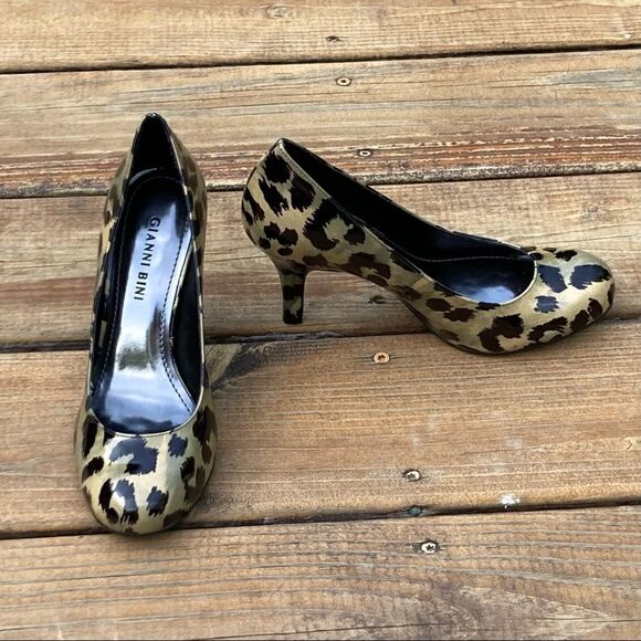 Gianni Bini Olive and Black Animal Print Heels, Size 8.5 - Picture 5 of 5